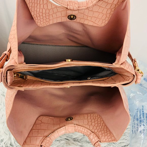 Kaari Blue Dusty Rose Crocodile Look Handbag - Picture 3 of 6